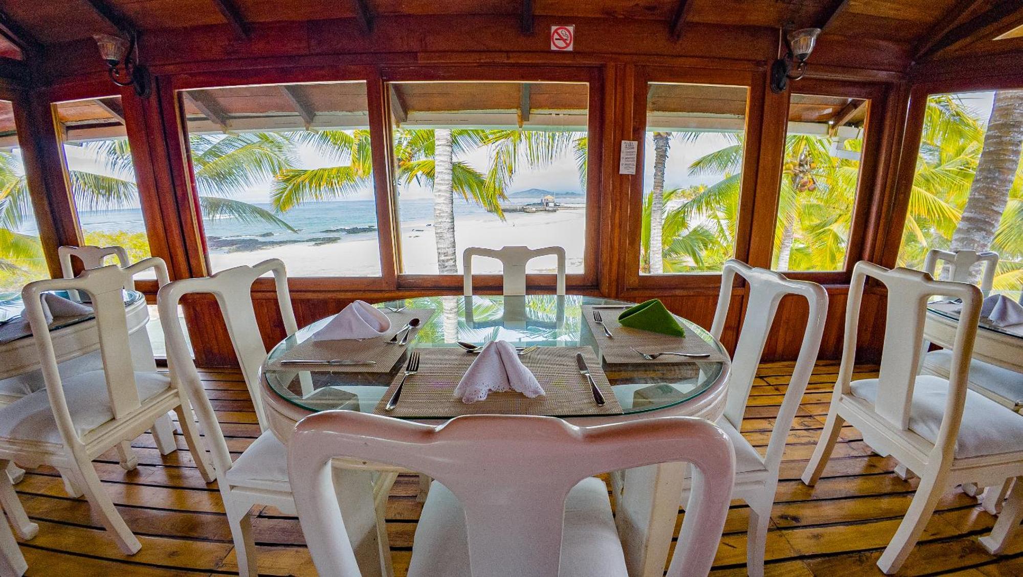 Hotel La Casa De Marita Puerto Villamil Esterno foto
